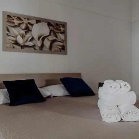 Casanna Apartment *